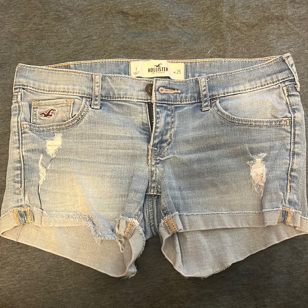 Hollister jean shorts